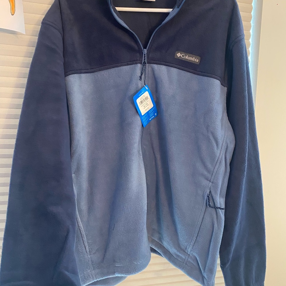 NWT Columbia Men's Blue Sweater